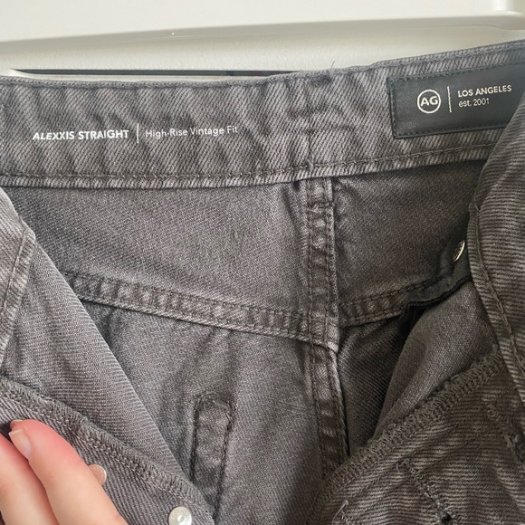 AG Los Angeles Vintage Gray Jeans - Picture 2 of 6